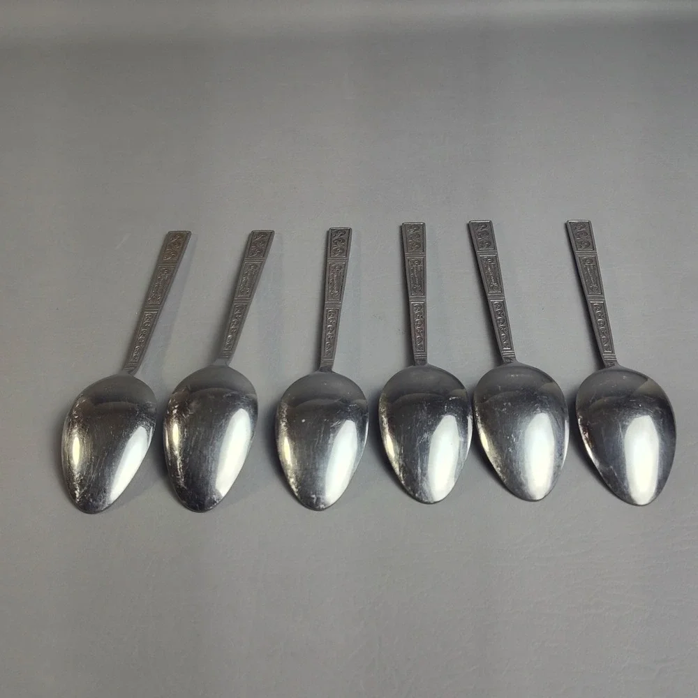 Vintage Riviera RIF4 Stainless Flatware Japan Set Of 43 Scroll Black Textured